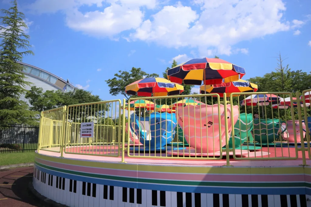 AGCエレクトロニクス郡山カルチャーパークにあるかわいいコーヒーカップ