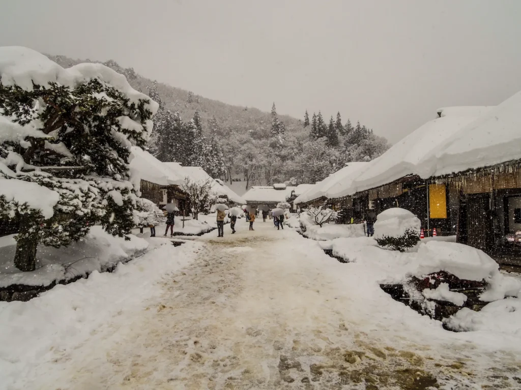 福島県のおすすめデートスポット「大内宿」