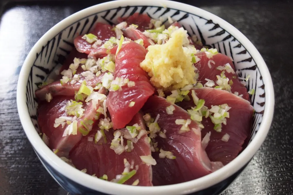 福島県いわき市の「うろこいち」の海鮮丼