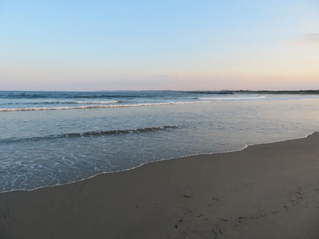 福島県いわき市にある「四倉海水浴場」の海