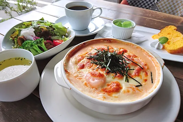 福島県群山市のカフェ　喫茶店