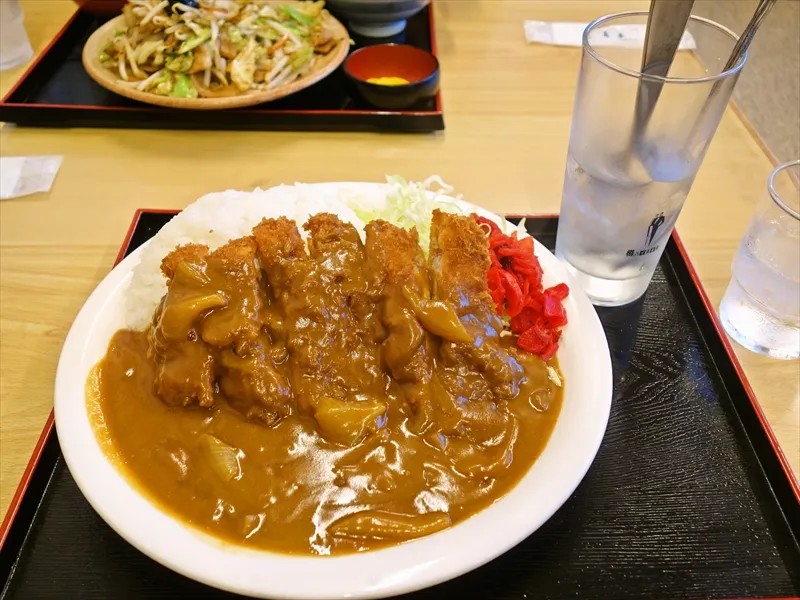 福島県郡山市にあるドライブイン幸華のカレー