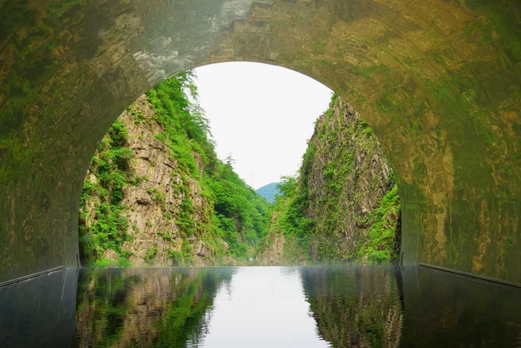 清津峡渓谷トンネルの景色
