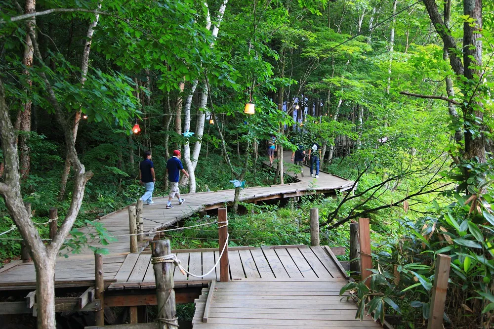 苗場インデペンデンスボードウォークの様子