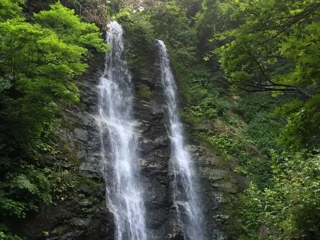 新潟　滝沢公園　不動滝