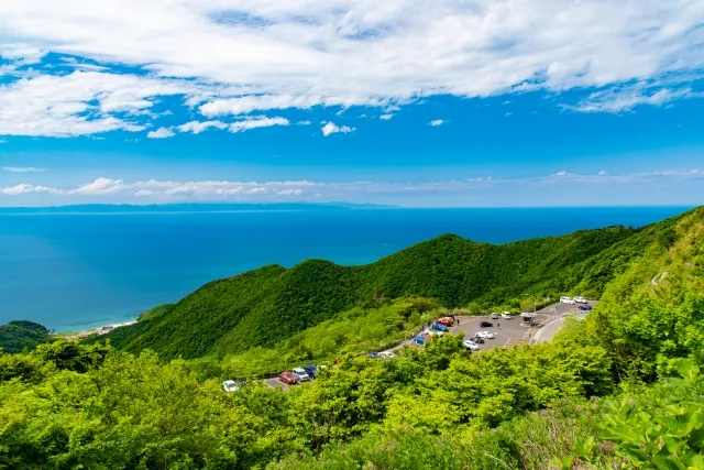 新潟　自然　弥彦山