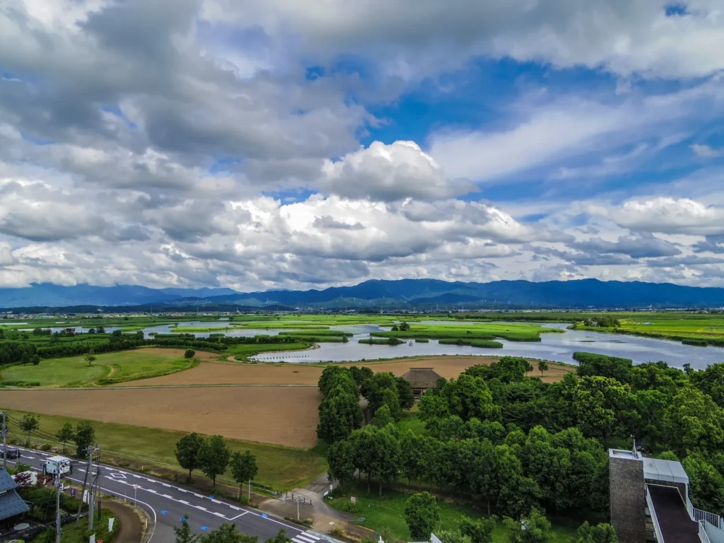 少し高台から見た綺麗な福島潟